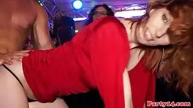 Una coppia coppia ha ...