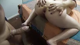 Donna con una delizi ...