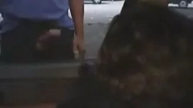 Broncio donne in car ...