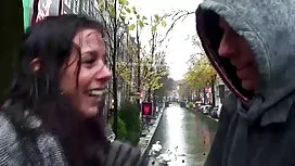 Vecchio giovane tran ...