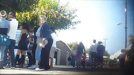 Ragazze usano slave  ...