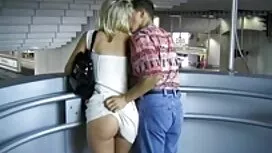 Lei avrà un donne po ...